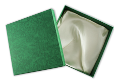 glaswert-grüne-geschenk-box